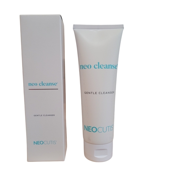 NeoCutis Neo Cleanse Gentle Cleanser 4.23 Fl Oz /125ml NEW - Picture 1 of 3